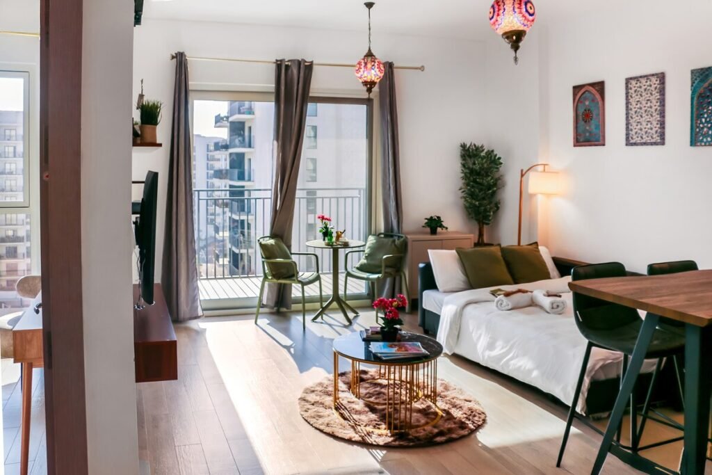 Living room and balcony, Canal View 1BR
